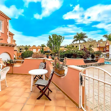 Apartment Townhouse Del Duque 4del10
