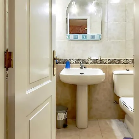 Townhouse Del Duque 4del10 Apartment *